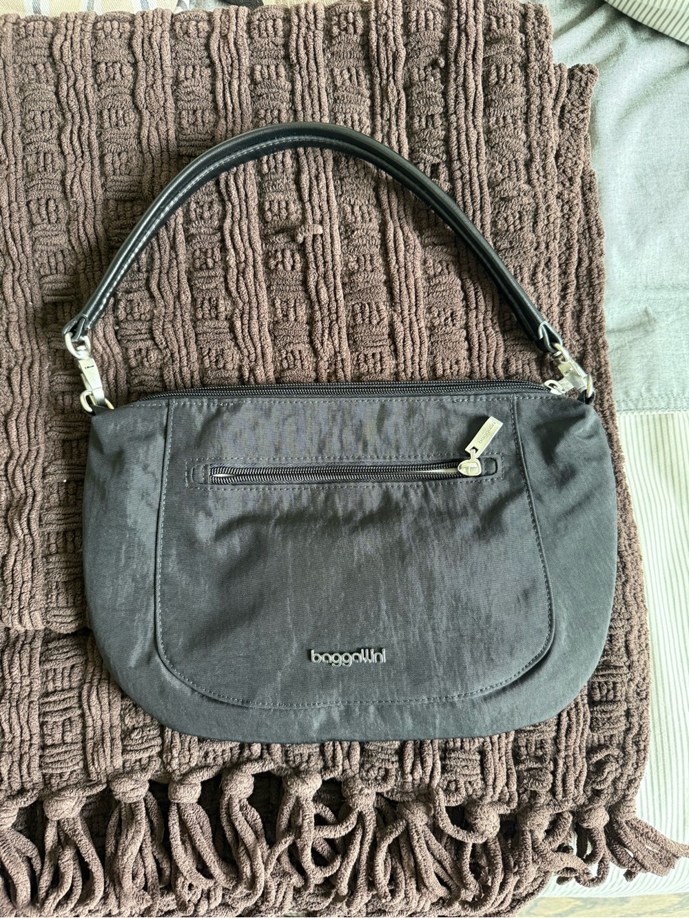 Baggallini Black Shoulder Bag with Top Handle